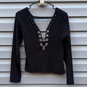 Biker Design | Black Long Sleeve Cropped Fit Chain Detail Top size Extra Large